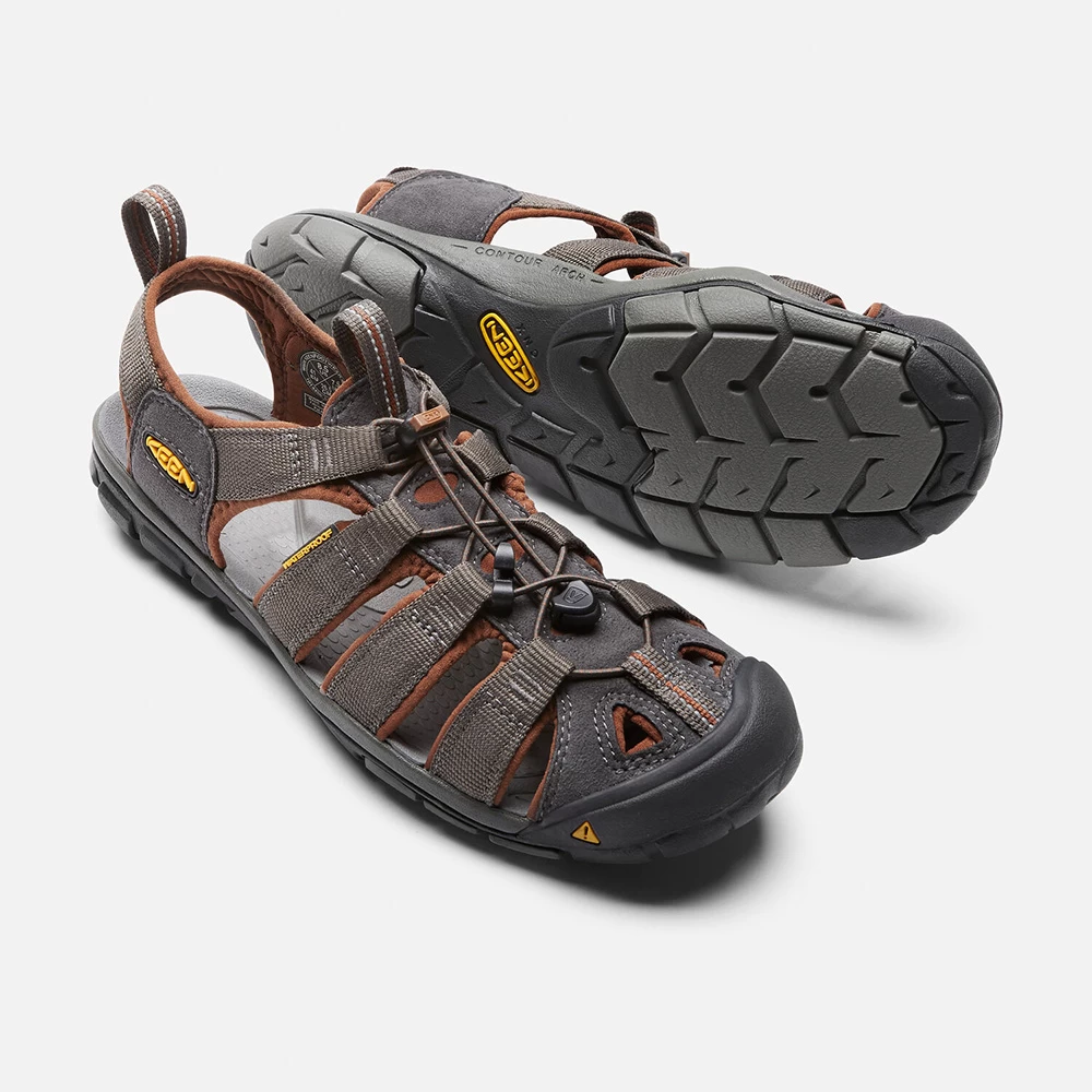 Keen Mens Clearwater CNX Sandals (Raven / Tortoise Shell) - Image 2