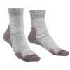 Bridgedale Womens Hike Ultra Light T2 Merino Endurance Crew Socks (Aubergine)