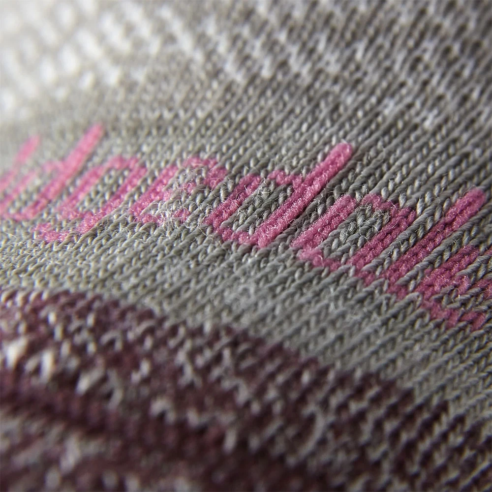 Bridgedale Womens Hike Ultra Light T2 Merino Endurance Crew Socks (Aubergine) - Image 3