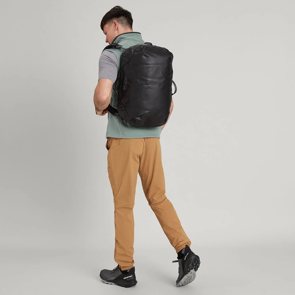 Kathmandu Indus 35L Duffel Bag (Black) - Image 4