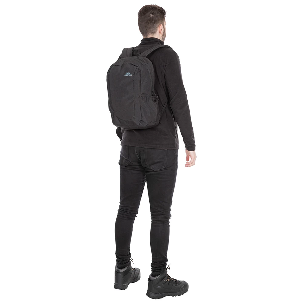 Trespass Alder 25L Backpack (Black) - Image 4